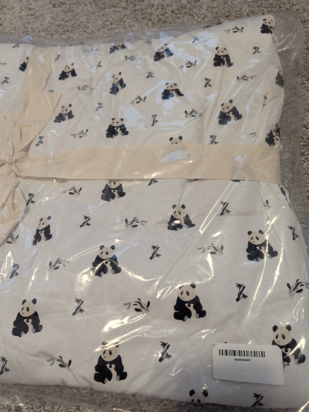 NWT Kyte BABY Bamboo Rayon 1.0tog Youth Twin Blanket in Panda Black White Zen - Picture 4 of 6